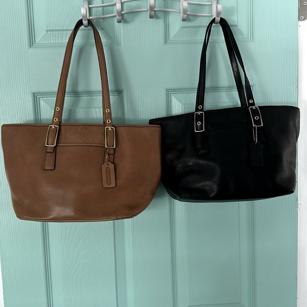 Set of 2 Coach mini market totes in leather - 1 black & 1 camel